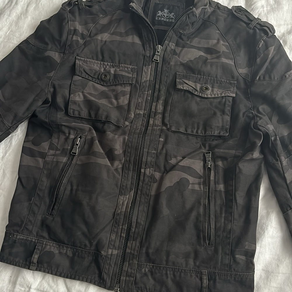 Express Jacket - Picture 3 of 3